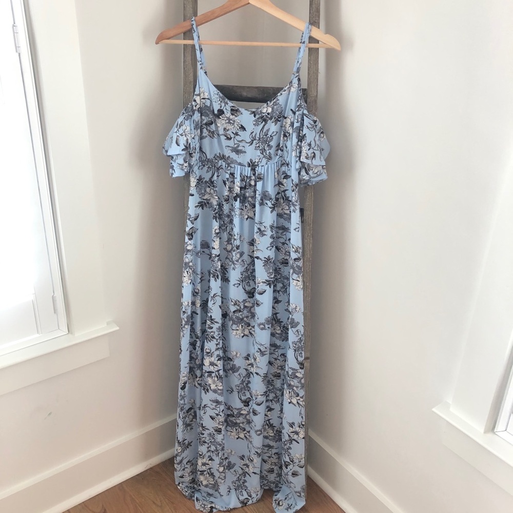 Maternity cold shoulder dress